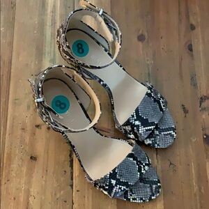 Brand new never worn snakeskin heels